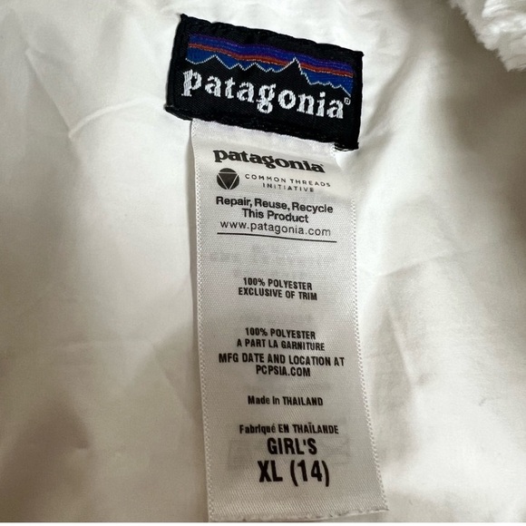 Girls Patagonia jacket - Picture 3 of 4